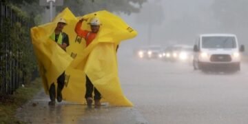 Lluvia ocurrido en Fort Lauderdale Florida, se desarrolla una vez en 100 años.
