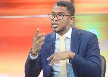 Presidente de la Cámara de Cuentas se considera un “preso de confianza” de la institución