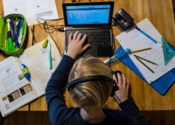 Inteligencia Artificial es clave para reducir las desigualdades educativas en América Latina