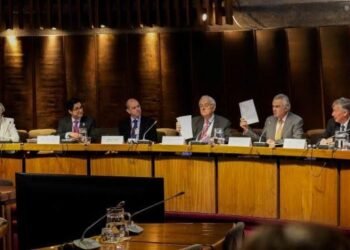 Comisión Económica para América Latina y el Caribe (Cepal) ve urgente transformar deuda soberana en América Latina y el Caribe 