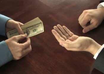 Analizan el impacto en la economía la devolución del impuesto al consumo de turistas en República Dominicana