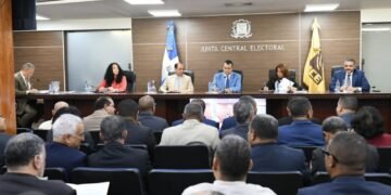 Las reservas de candidaturas enfrenta a la JCE y a partidos de la oposición