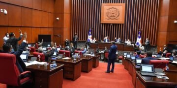 Senado dominicano aprueba ley de incentivo a la aviación civil