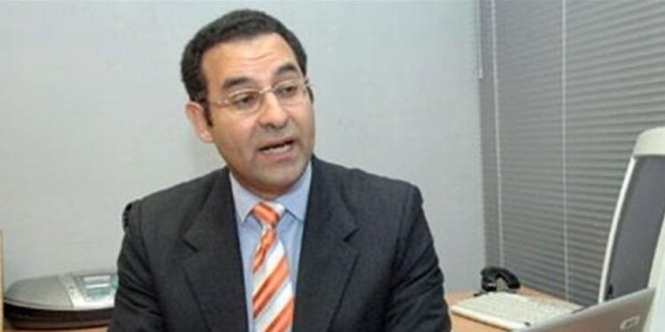 Economista Aristy Escuder pide a la banca privada explicar a quienes prestó 60 mil millones de pesos