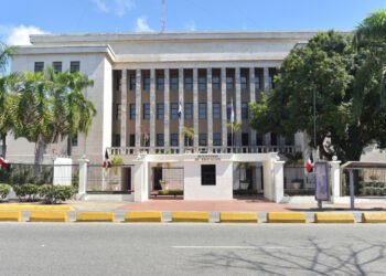 Ministerio de Educación convoca del 26 al 29 de junio a 128 mil estudiantes a pruebas nacionales 