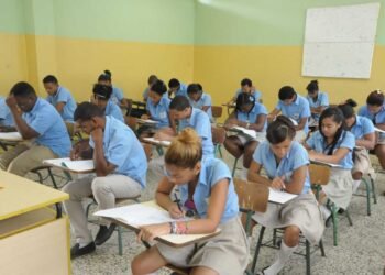 Ministro de Educación destaca pruebas nacionales se aplicaron con éxito