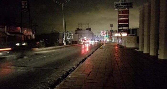 Aumentan los apagones, distribuidoras lo atribuyen al aumento de la demanda.