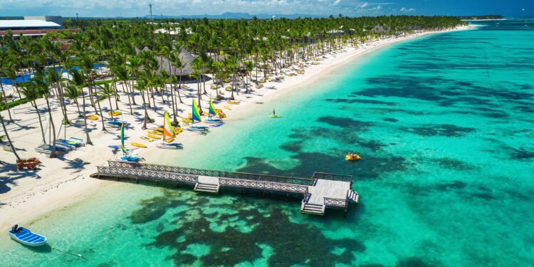 Esperan alta ocupación hotelera en Punta Cana, La Romana y Samaná para el verano 2023