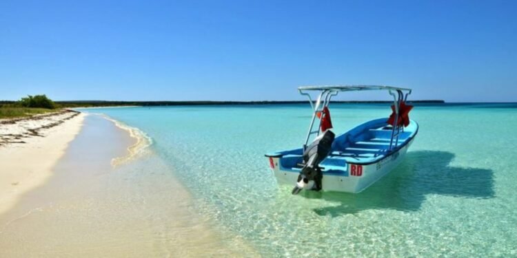 Empresas hoteleras no contemplar invertir en Pedernales