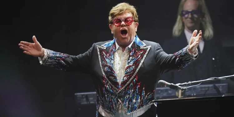 Elton John se despide de los escenarios tras «52 años de pura alegría tocando música»
