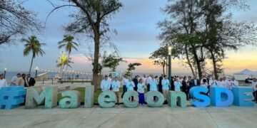 Gobierno inaugura nuevo malecón de Santo Domingo Este