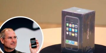 Subastan un iPhone de 2007 sellado de fábrica por una cifra récord de 190.000 dólares