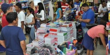 ¿Cuánto gastarán las familias dominicanas en útiles escolares ? Esto revela estudio