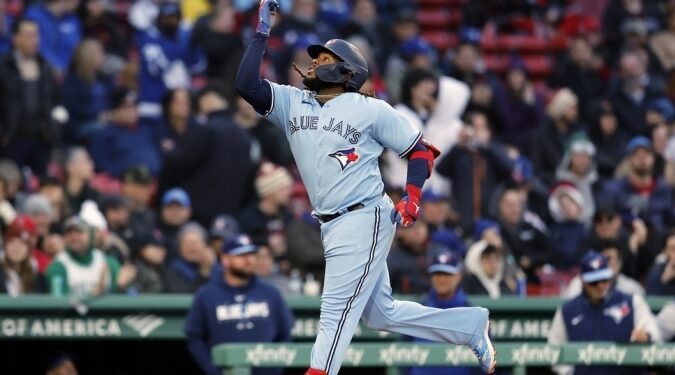 Vladimir Guerrero Jr. gana el Festival de Jonrones celebrado este lunes en el T-Mobile Park de Seattle