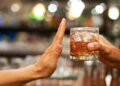 Una sola bebida alcohólica al día puede elevar la tensión arterial, según un estudio