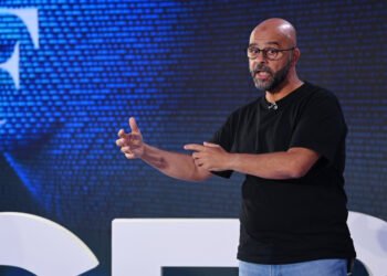 Exejecutivo de Google advierte que «no hay forma de parar» el avance de la inteligencia artificial