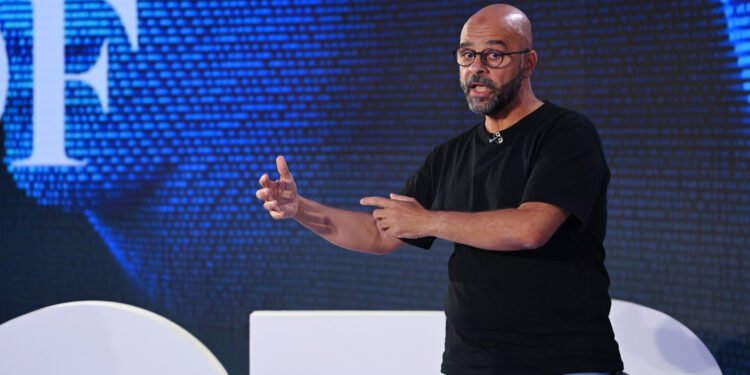 Exejecutivo de Google advierte que «no hay forma de parar» el avance de la inteligencia artificial