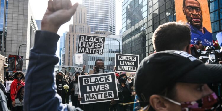 Nueva York pagará 13 millones de dólares en total a manifestantes arrestados en protestas de George Floyd