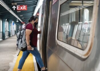 New York: a partir de agosto moverse en Subway, autobuses, trenes… y transitar por peajes, será más costoso