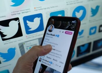 Twitter limitará la aplicación TweetDeck a las cuentas verificadas