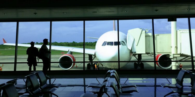 AERODOM activa plan de contingencia ante posible paso de tormenta Franklin