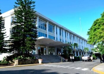 Alcaldía Santiago trabaja en la ejecución de obras en diversos sectores