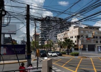 Indotel inicia plan para eliminar contaminación visual por cableado