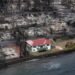 Una sola casa sobrevive el fuego en la antigua capital de Hawái destruida por los incendios