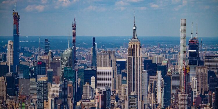 New York plantea convertir parte del centro de Manhattan en viviendas.