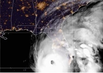 El huracán Idalia toca tierra en La Florida con vientos 125 mph