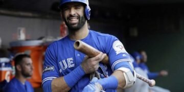 José Bautista firma acuerdo de un día con Toronto para retirarse como Azulejo