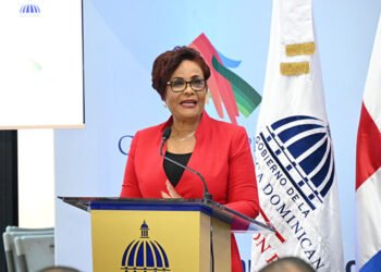 Josefa Castillo Lanza Primera Versión de Carta Compromiso al Ciudadano