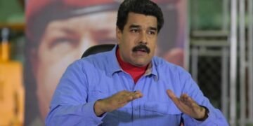 Maduro insinúa adelanto de elecciones presidenciales en Venezuela