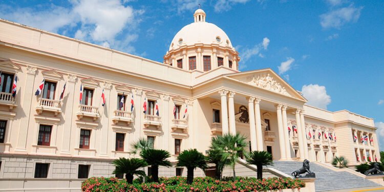 Poder Ejecutivo promulgó préstamos por más de US$1,579 millones en un año