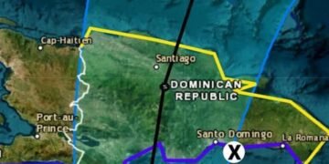 La tormenta Franklin continúa su movimiento de  traslación a 6 km por hora.