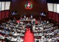 Diputados aprueban modificar el Código de Trabajo para otorgar 10 días de licencia por paternidad