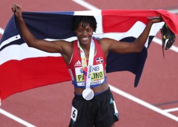 Marileidy Paulino: gana oro en el Mundial en los 400 metros Planos
