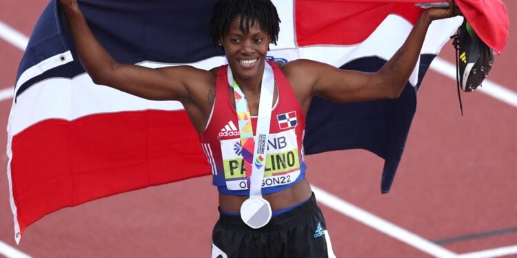 Marileidy Paulino: gana oro en el Mundial en los 400 metros Planos