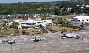 Los vuelos entre República Dominicana y Haití quedan suspendido tras cierre total de las fronteras