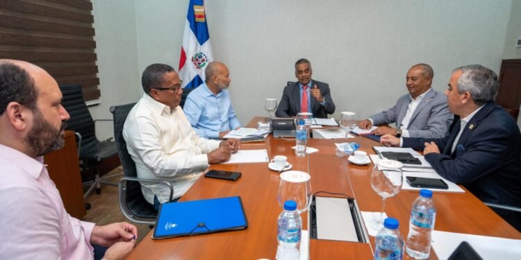 Gobierno comprará productos perecederos durante cierre frontera dominicana con Haití