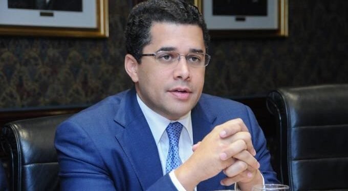 David Collado: Ley que promueve cielos abiertos está en su fase final