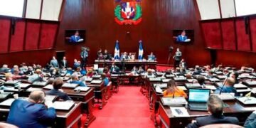 Diputados eliminan beneficios a aviones privados