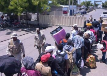 Miles de ciudadanos haitianos regresan a su país por Dajabón