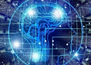 Moody’s dice la inteligencia artificial incrementará productividad, pero también posibles riegos sociales y políticos 