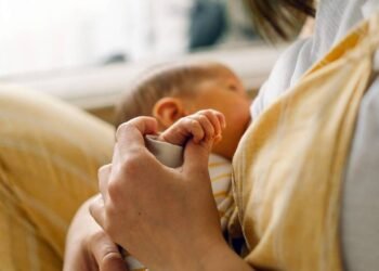 Descubren que la leche materna podría ayudar a diagnosticar el cáncer de mama