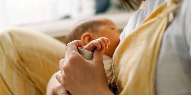 Descubren que la leche materna podría ayudar a diagnosticar el cáncer de mama