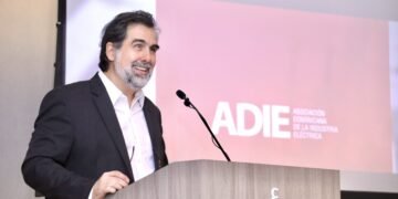 ADIE ve necesario que el sector eléctrico dominicano tenga un marco regulatorio actualizado