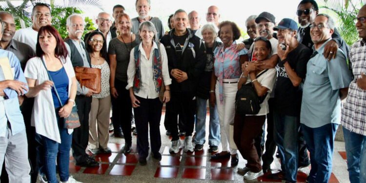 ¿Por qué un grupo de músicos venezolanos piden la prohibición total del reguetón en las escuelas?