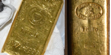 Más de 100 mil dólares en lingotes de oro encontraron en casa del senador Bob Menéndez y su esposa