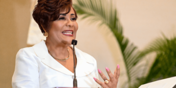 Josefa Castillo informa seguros vendieron 65 mil millones en primas netas de enero a julio con un incremento de 17